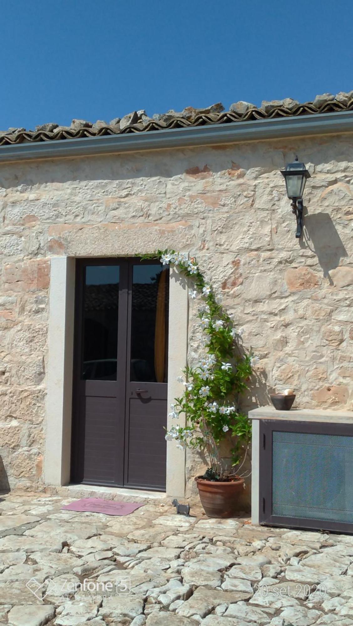 I Dammusi Vila Santa Croce Camerina Exterior foto